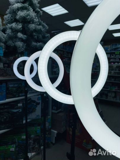 Кольцевая лампа