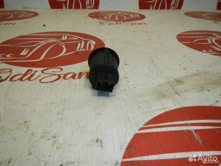 Разъем AUX Nissan Qashqai J10 HR16DE 2010