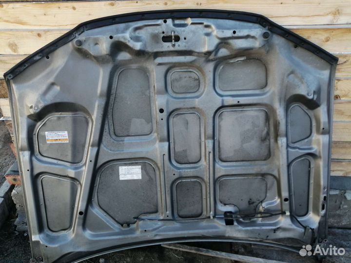Капот Honda Domani