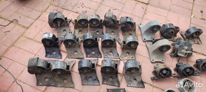 Подушка кпп nissan almera n16