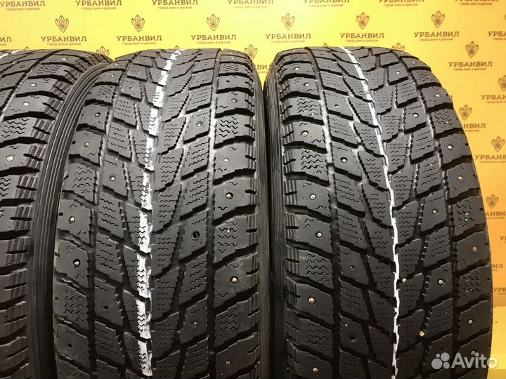 Toyo Open Country I/T 215/65 R16 98T