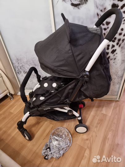 Коляска прогулочная