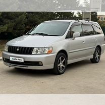 Nissan Bassara 2.4 AT, 2001, 221 000 км, с пробегом, цена 760 000 руб.