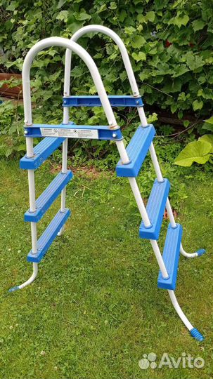 Лестница для бассейна бу