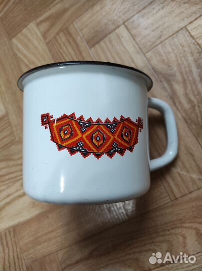 Бутыли кружка канистра