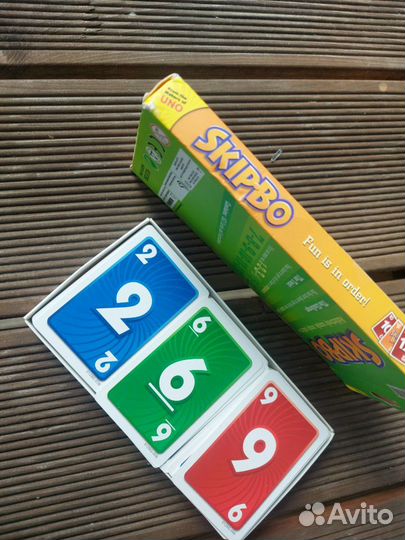 Настольная игра Skip-BO от создателей UNO