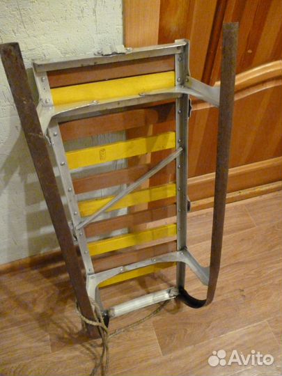 Продаются алюминивые санки