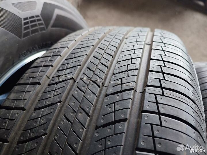Nexen Roadian GTX 235/65 R17