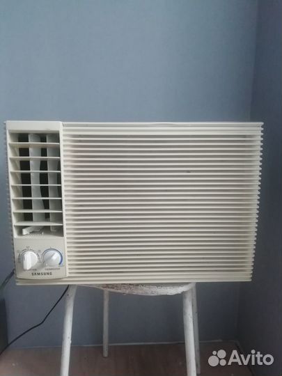 Оконный кондиционер Samsung