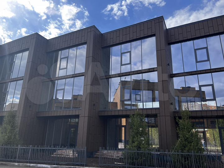 4-к. квартира, 180 м², 2/25 эт.