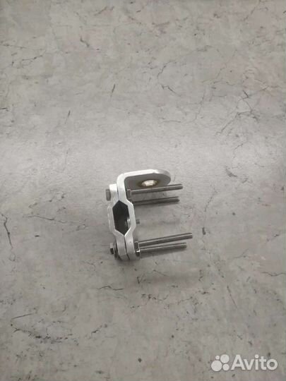 Крепление на рейлинг