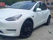 Tesla Model Y AT, 2022, 12 500 км, с пробегом, цена 3 150 000 руб.