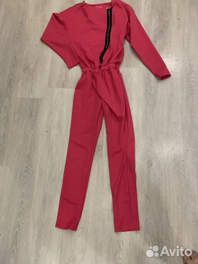 Комбинезон розовый 40-42 р-р