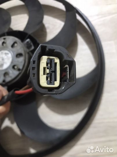 Вентилятор радиатора Ford Focus 3 2011-2015