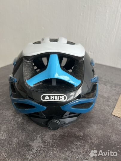 Велосипедный шлем abus