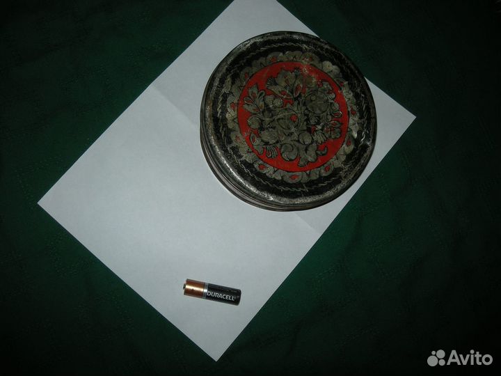 Нитки новые 50-ка пуговицы СССР разные много