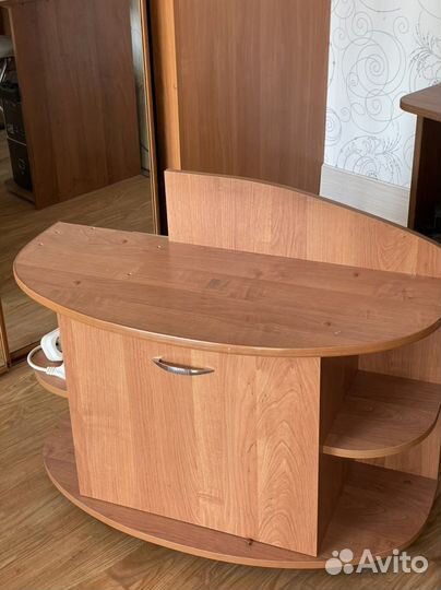 Тумба под телевизор