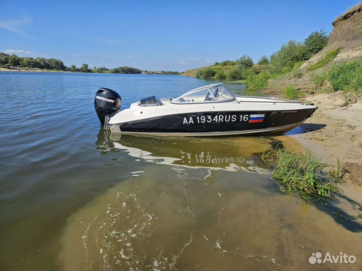Катер Grizzly 490DC