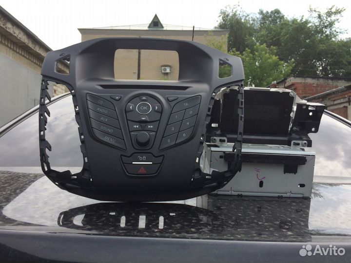 Стандартный мультимедийный центр