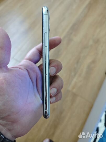 iPhone 11 Pro, 64 ГБ