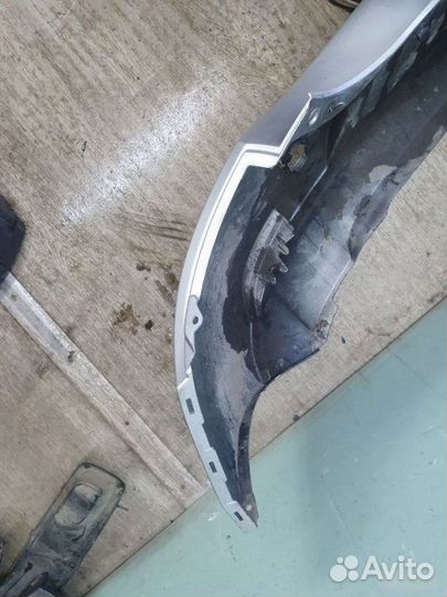 Бампер задний Renault Sandero