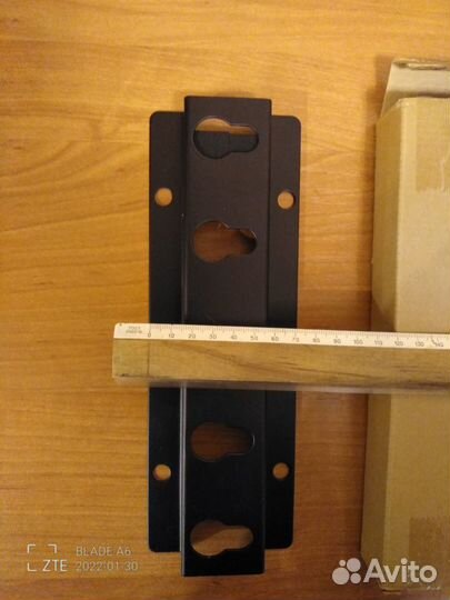 Кронштейн от телевизора Sony bravia 85