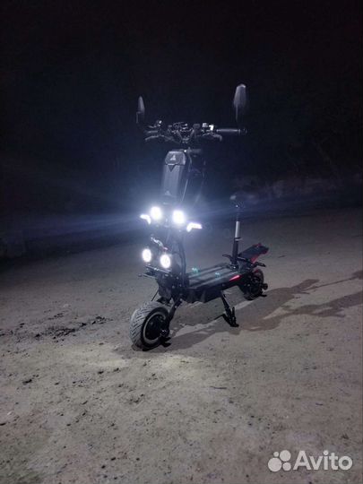 Электросамокат для взрослых с сиденьем