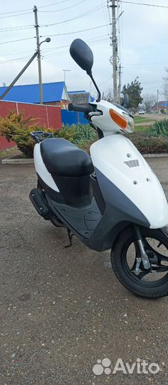 Продам мопед Suzuki lets 2 new