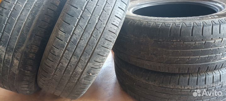 Continental ContiCrossContact LX 215/65 R16