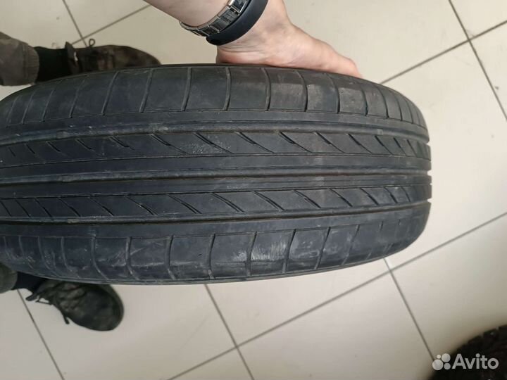 Yokohama BluEarth E50 185/60 R15 84H