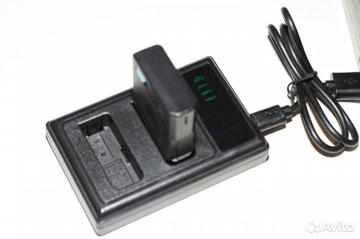 Зарядное устройство двойное для Nikon EN-EL 14