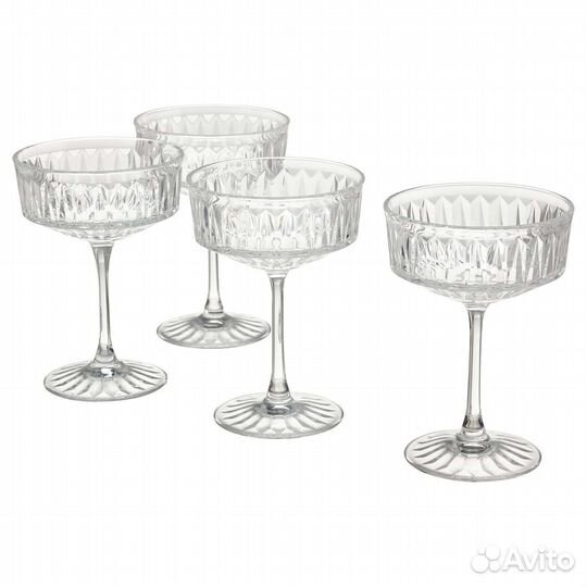 Бокалы для шампанского