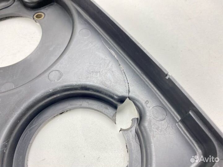 Крышка грм задняя левая Subaru Legacy BL5 EJ204