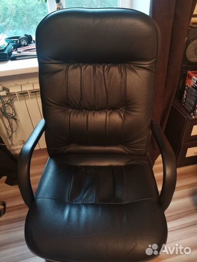 Компьютерное кресло