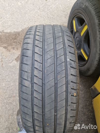 Bridgestone Alenza 001 245/50 R19