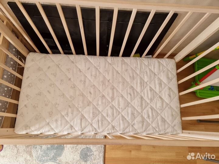 Детская кроватка