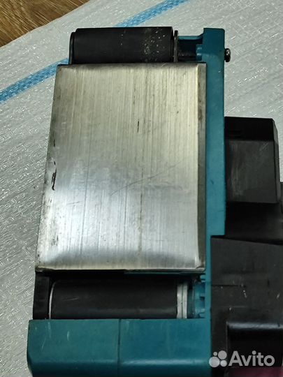 Ленточная шлифмашина makita 9910 (Великобритания)