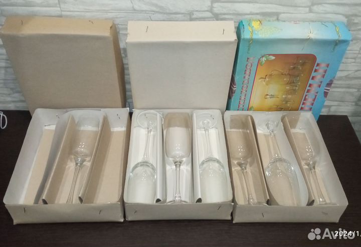 Бокалы для шампанского 6+1