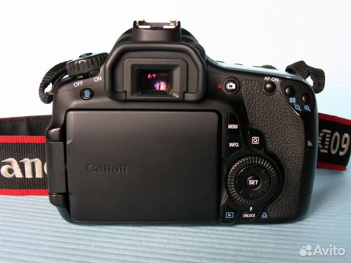 Canon eos 60d body