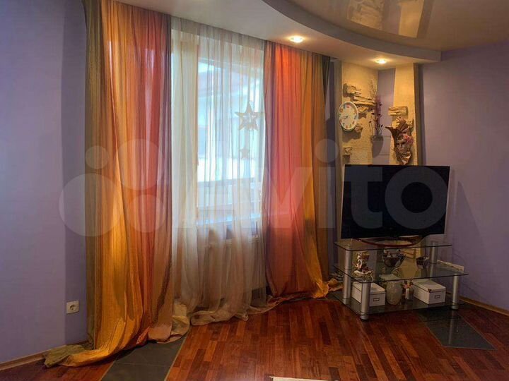 4-к. квартира, 158 м², 6/6 эт.