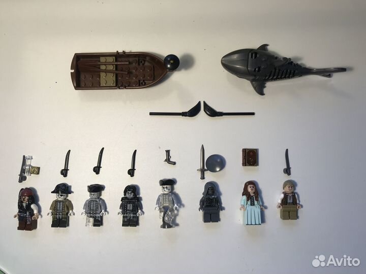 Пиратский корабль 