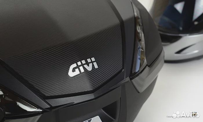 Центральный кофр givi V47NNT Tech monokey