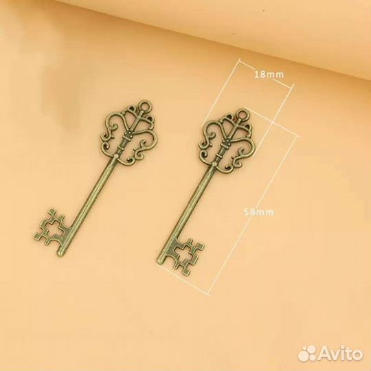 Винтажный ключ. Металл. Старинный ключик-подвеска