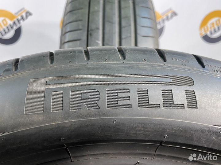 Pirelli P Zero PZ4 235/50 R19 89T