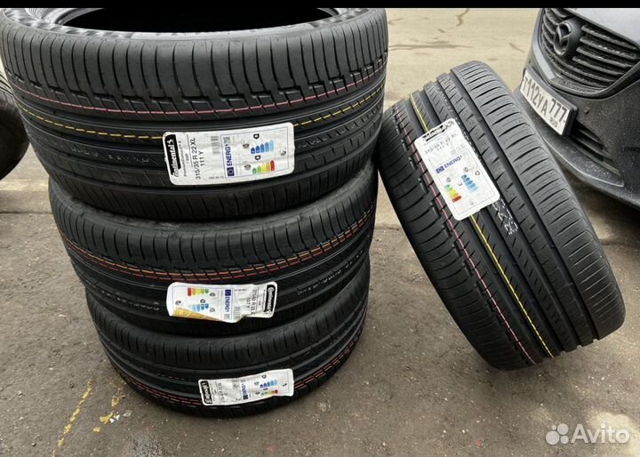Continental PremiumContact 6 SSR 275/40 R22 и 315/35 R22 111Y