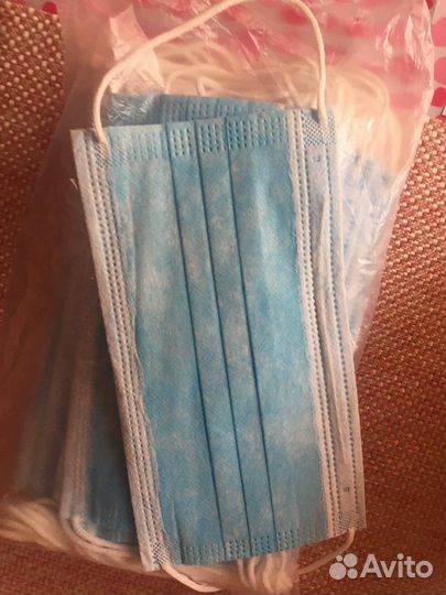 Маски одноразовые