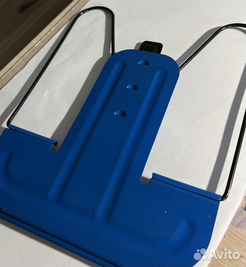 Подставка для книг