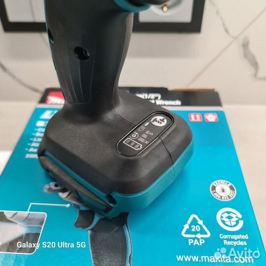 Гайковерт аккумуляторный makita 18v 1/2