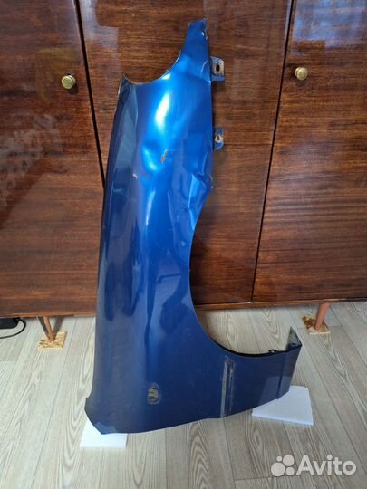 Крыло переднее правое заз сенс 1.3