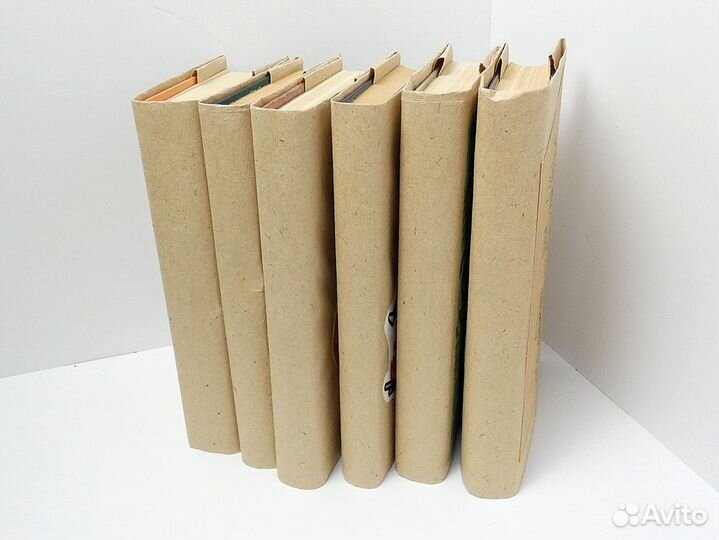 Книги пакетом Сюрприз Романы Повести Классика